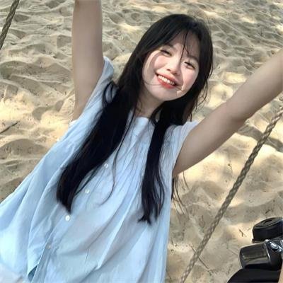野猫嬉春海报